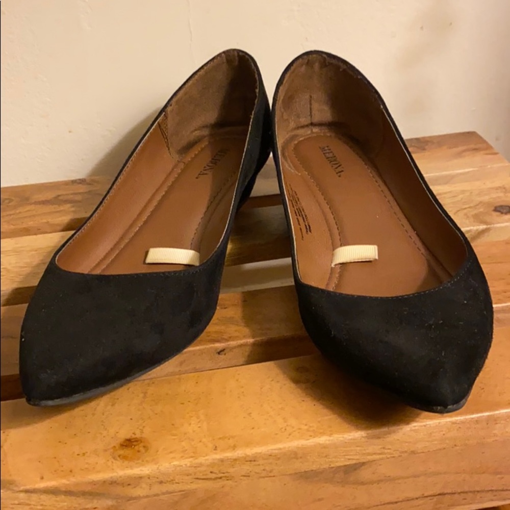 Black suede flats!!